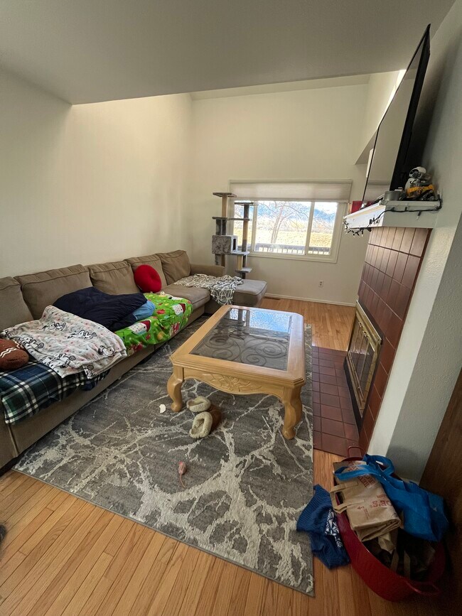 Sala de estar - 1515 Harrison Ave