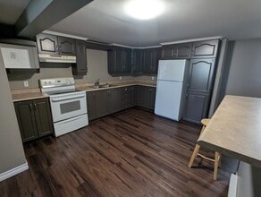 Building Photo - 849 Rue Principale