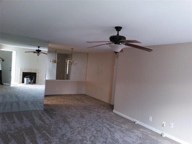 Building Photo - 8787 Brae Acres Rd
