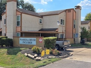 Building Photo - 13210 Old Richmond Rd