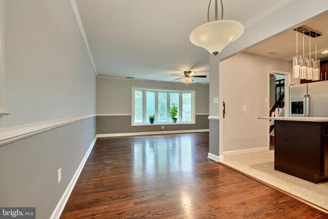 Building Photo - 362 Phirne Rd