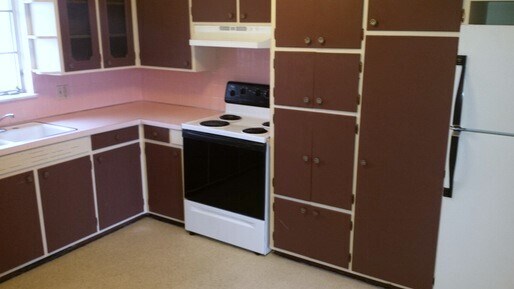 Building Photo - 465 Treeside Dr