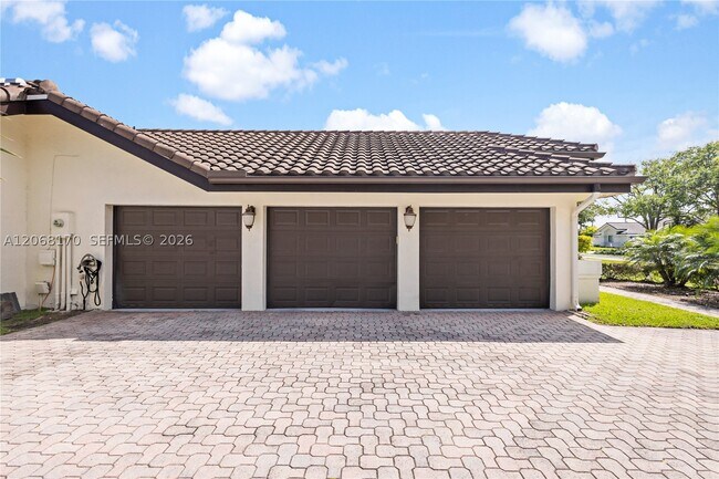 Foto del edificio - 9717 SW 111th Terrace
