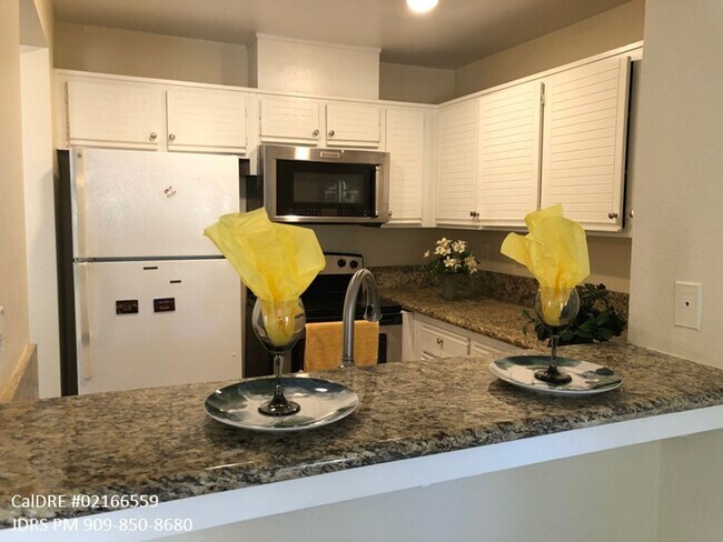 Building Photo - Chino Hills 2 Bedroom Condo