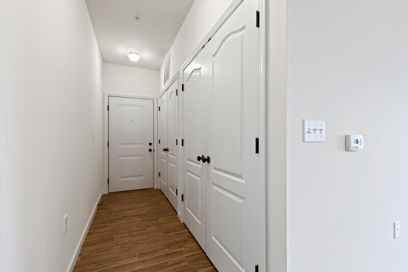 Foto principal - 3414 Lincoln Hwy E