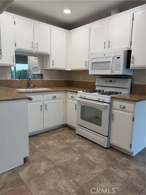 Building Photo - 1265 Southwood Ln