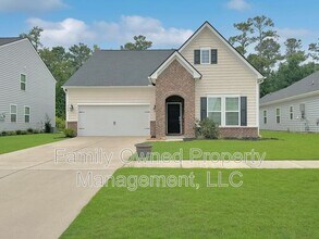 Building Photo - 302 Witch Hazel St