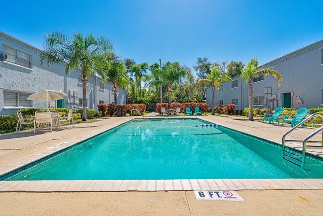 Swimming Pool - Oasis at Ballast Point West Tyson