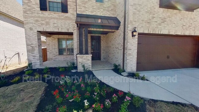 Foto del edificio - 6117 Horsetail Dr