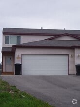 Building Photo - 2006 Greatview Dr