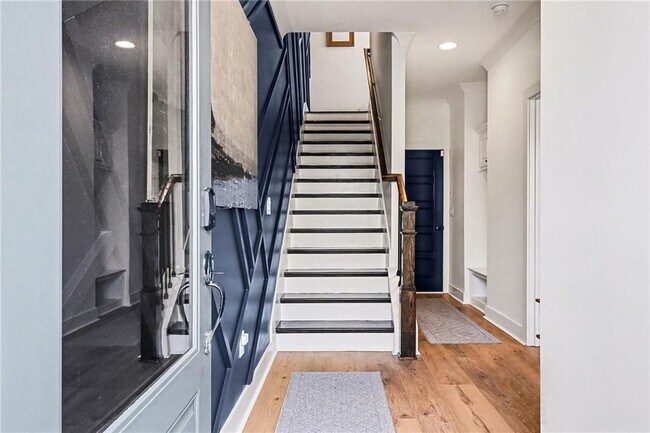 Foto del edificio - 2054 Rockledge Rd NE