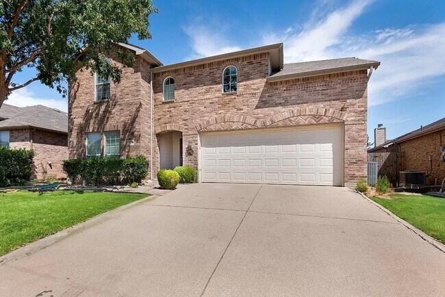 Building Photo - 9308 Liberty Crossing Dr