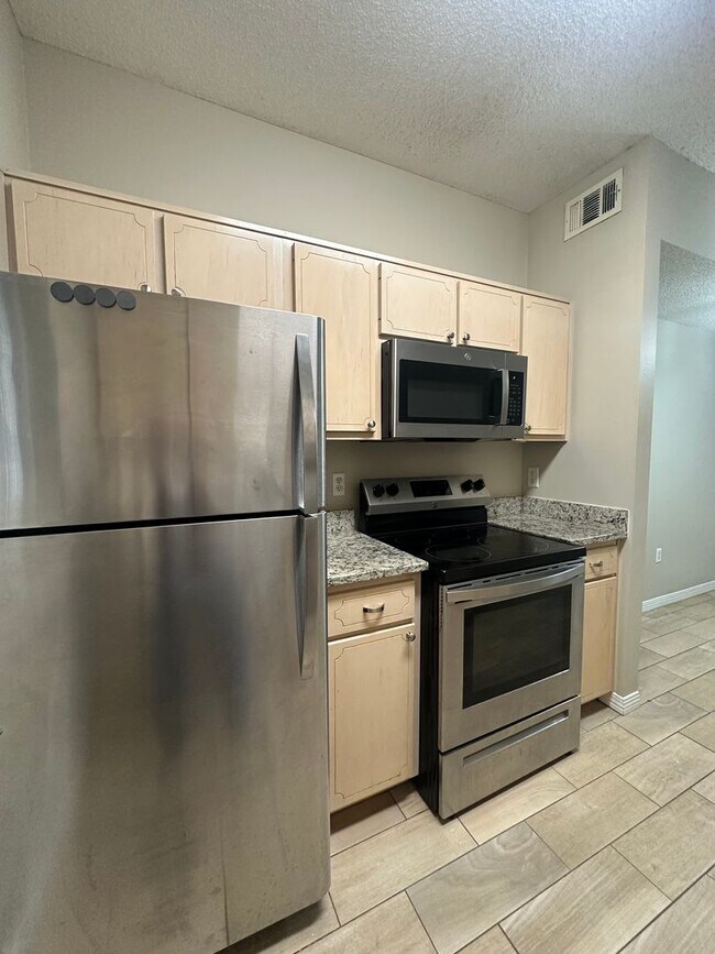 Foto del edificio - Quiet Condo at The Oaks at Niceville