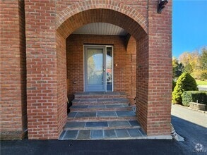 Building Photo - 66 Onondaga St