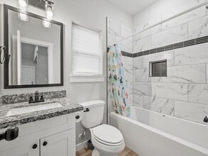 Building Photo - 16322 Crockett Martin Ests Dr