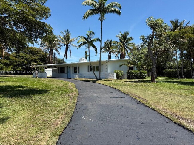 Foto del edificio - 15395 SW 272nd St