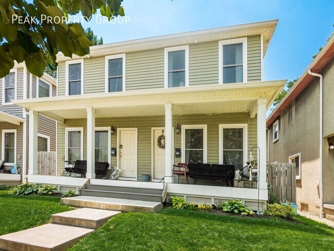 Building Photo - 417 E 18th Ave