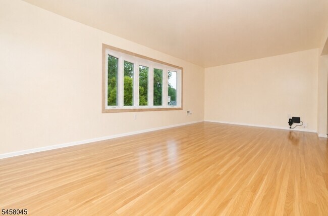 Foto del edificio - 839 Walnut St.