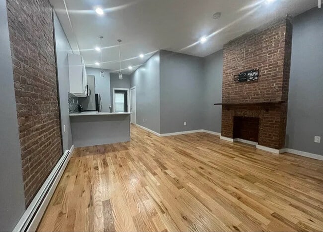 Foto del edificio - 473 Bergen Ave