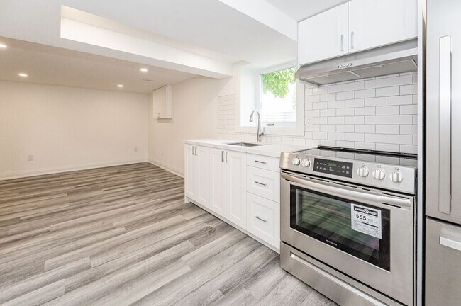 Photo du bâtiment - Updated 2 bedroom on East Mountain