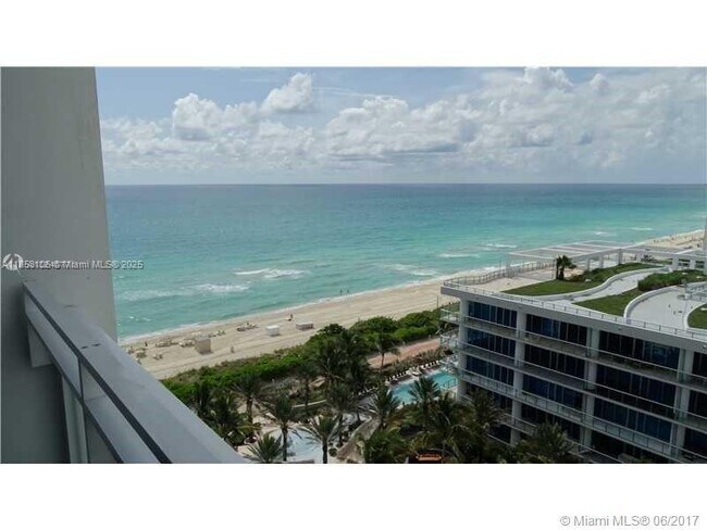 Foto del edificio - 6801 Collins Ave