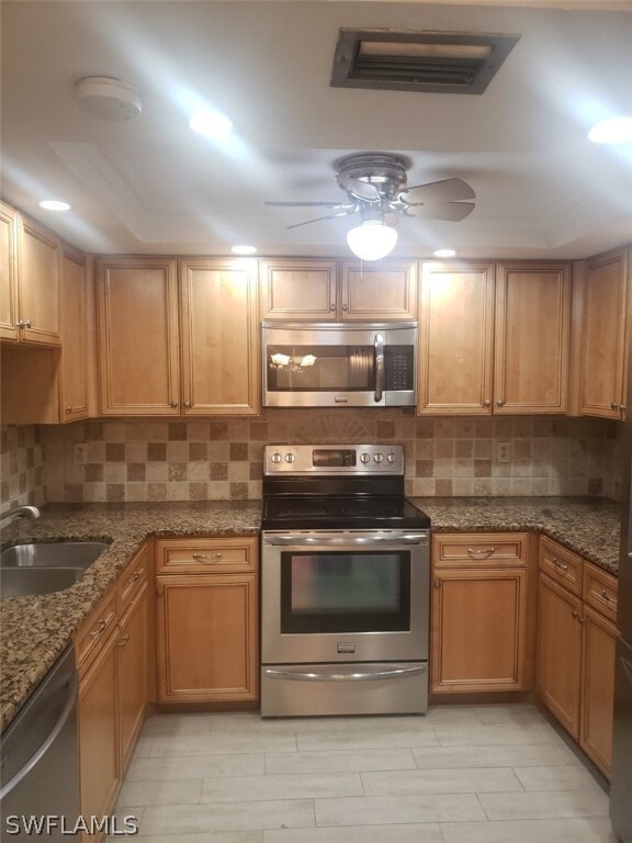 Building Photo - 940 Augusta Blvd