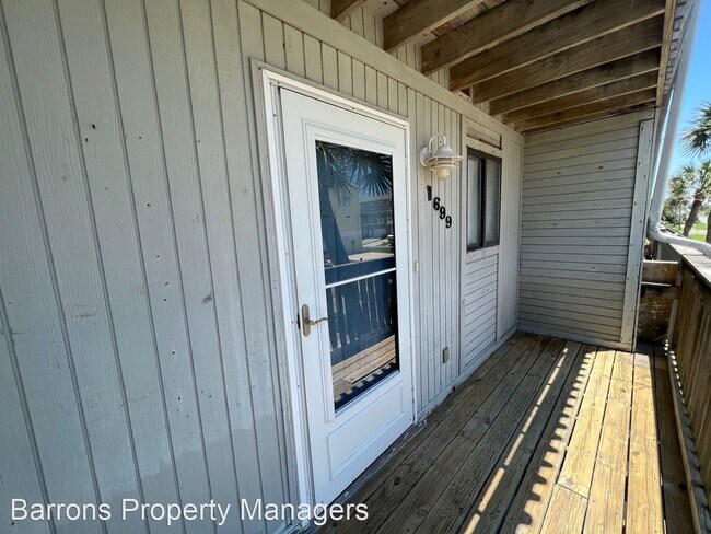 Building Photo - 2 br, 1.5 bath House - 1699 Bulevar Mayor