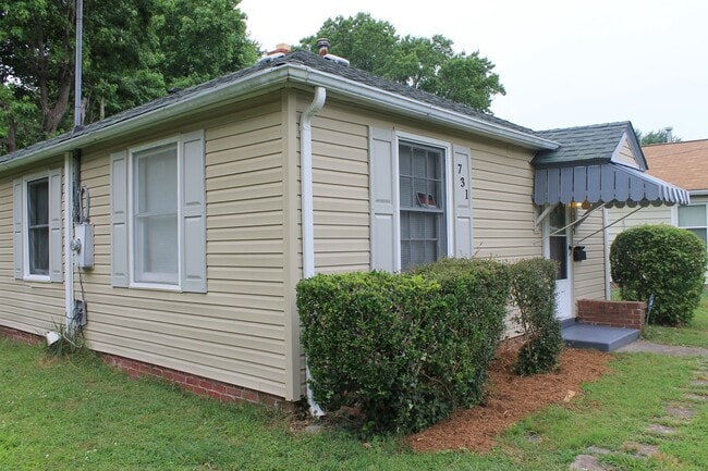 Building Photo - Updated 3 Bed and 1 Bath