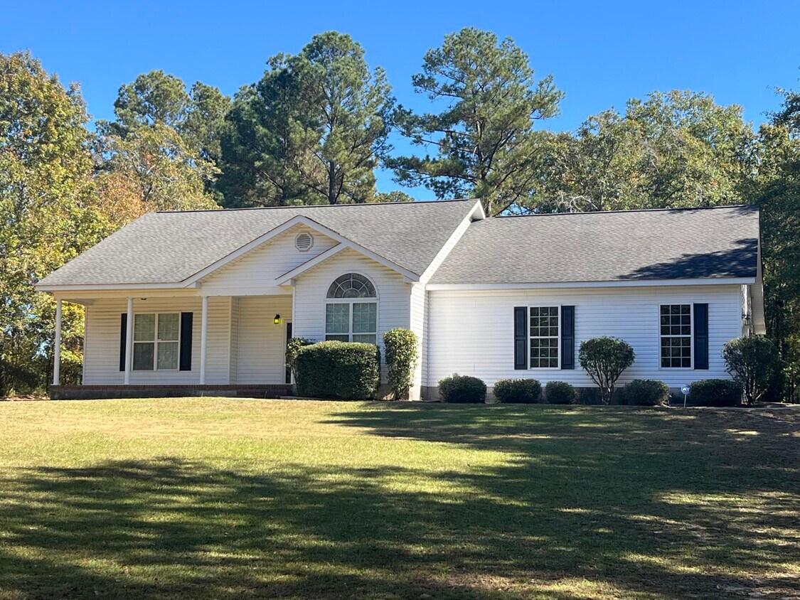 Primary Photo - 110 Stratford Ln