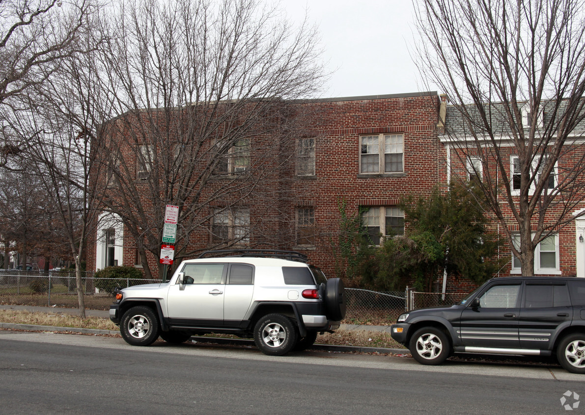 Building Photo - 4000 Kansas Ave NW