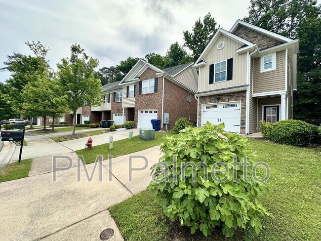 Foto del edificio - 121 Park Ridge Way