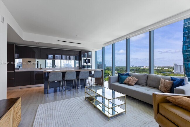 Building Photo - 1451 Brickell Ave