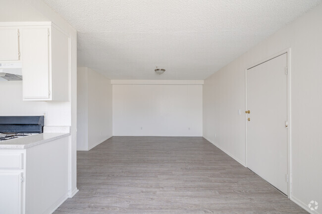 Foto del interior - Evergreen Apartments