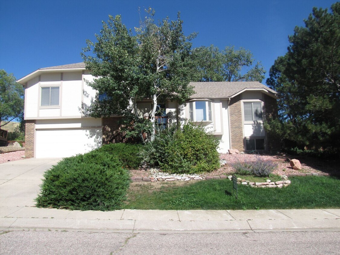2232 Ramsgate Terrace, Colorado Springs, CO 80919 House Rental in