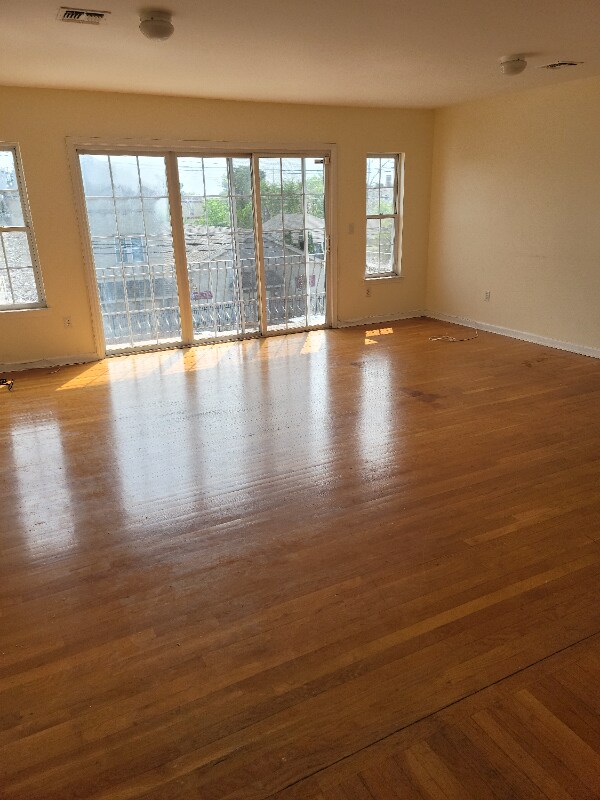 Foto principal - 469-471 Hawthorne Ave