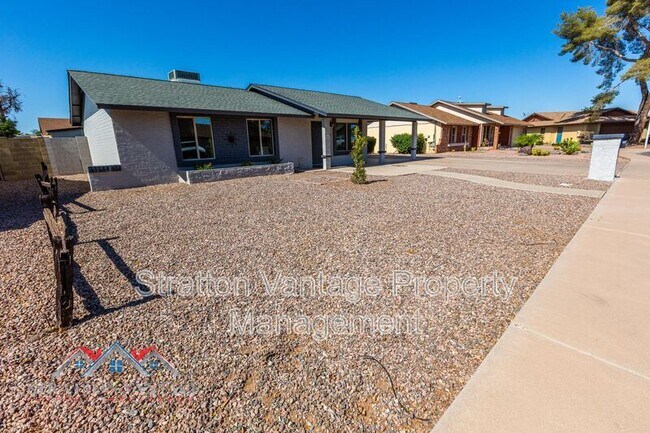 Foto del edificio - 2314 E Boston St