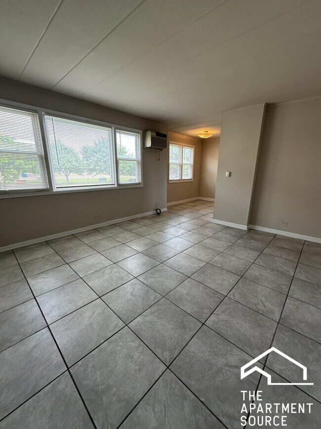 Foto del edificio - 9610 Ivanhoe Ave