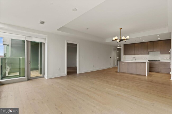 Foto del edificio - 2501 M St NW