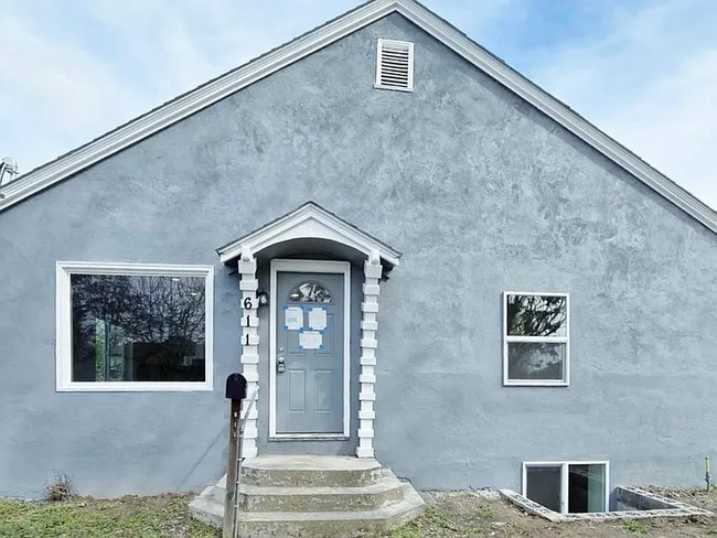 Building Photo - 611 Frisco St