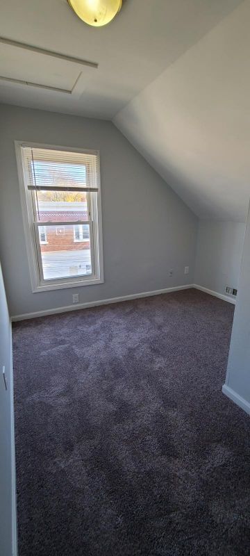 Foto del edificio - 5145 Hunter Ave
