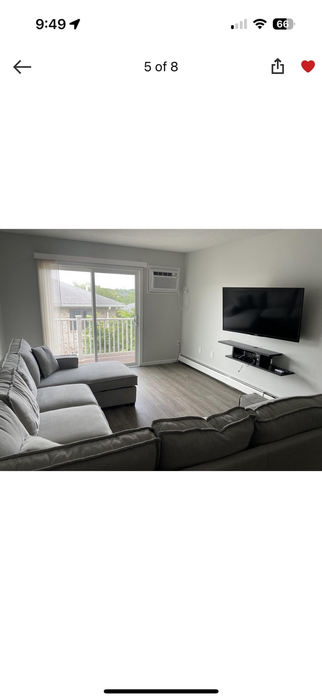 Building Photo - 26 Kenmar Dr