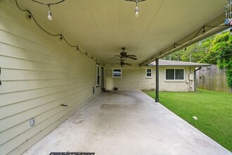 Building Photo - 3602 Sweet Gum