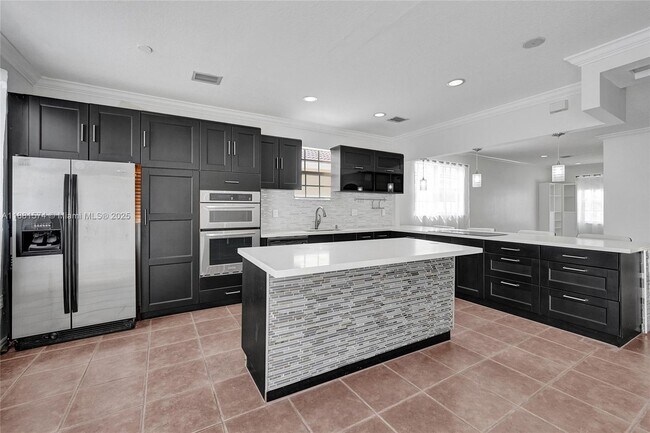 Foto del edificio - 3041 SW 88th Ave