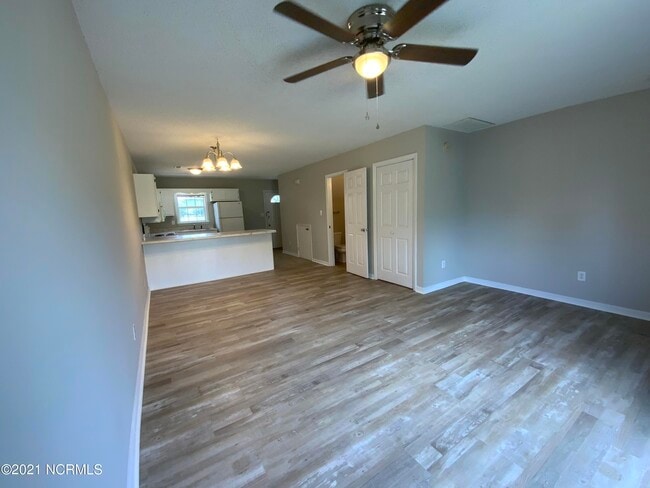 Building Photo - 601 Peletier Loop Rd