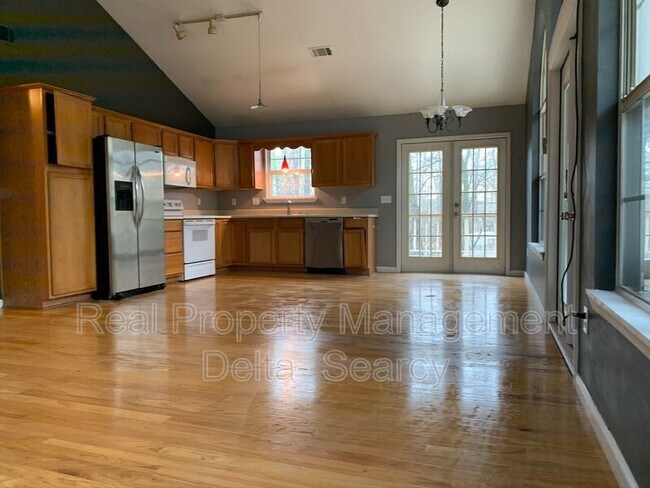 Building Photo - 13301 Kanis Rd