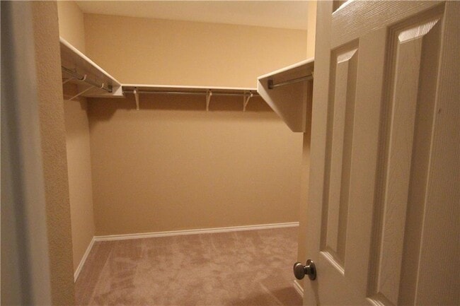 Building Photo - 207 Sunny Brook Dr