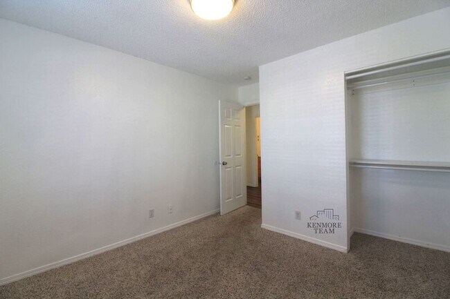 Foto del edificio - 6809 W Kennewick Ave