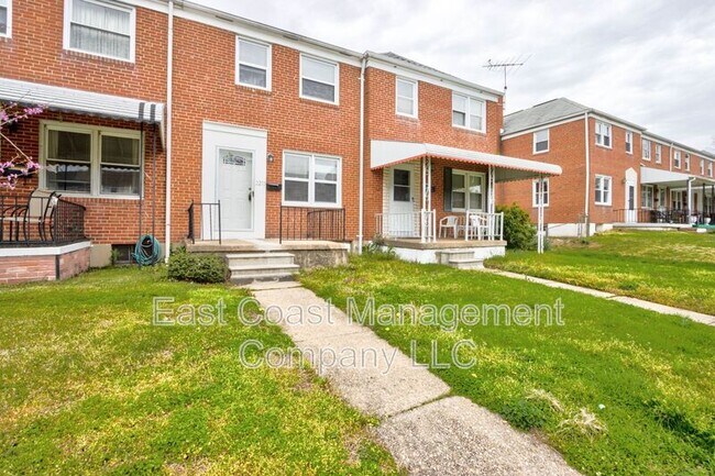 Photo - 2233 Graythorn Rd House