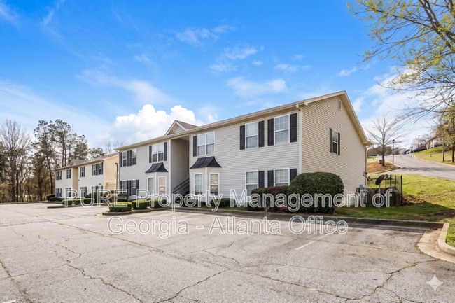 Building Photo - 1706 Stonehaven Cir