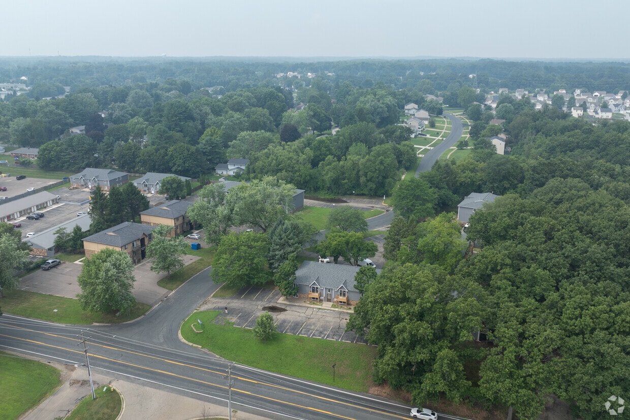Aerial Photo - Evergreen South Apartments